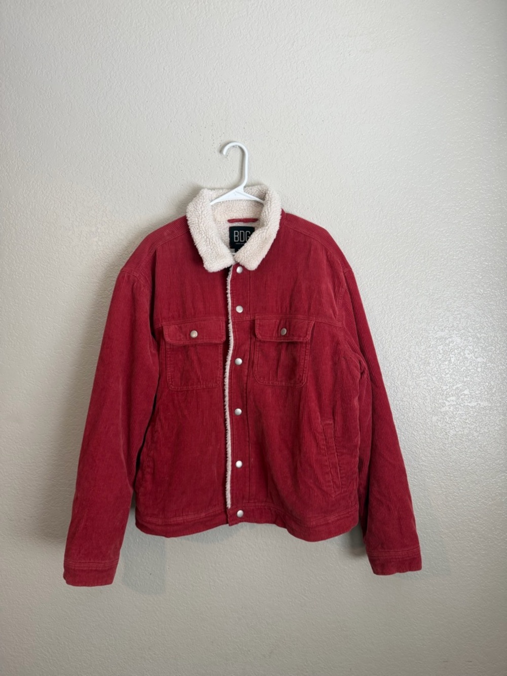 BDG men’s red corduroy Sherpa jacket size XL